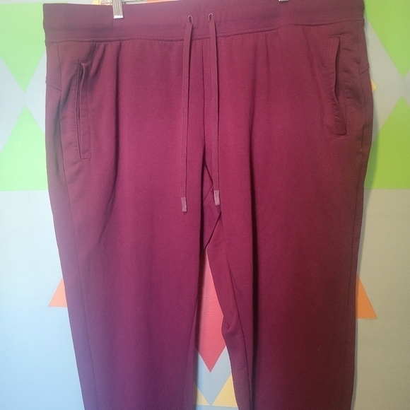 NWOT Athletic Works Maroon Women's Plus Athleisure Knit Pants Size 3X - Picture 2 of 9